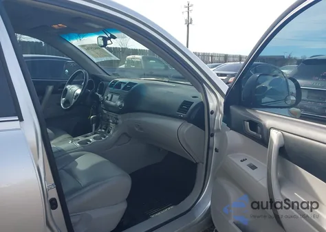 2011 Toyota Highlander Se V6 from USA, damaged, VIN 5TDBK3EH0BS059049